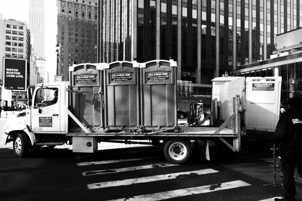 Best Luxury portable toilet rental  in Catlettsburg, KY
